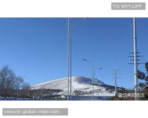 平静的圣诞夜没有惊喜与喧嚣让人感受到宁静的节日氛围