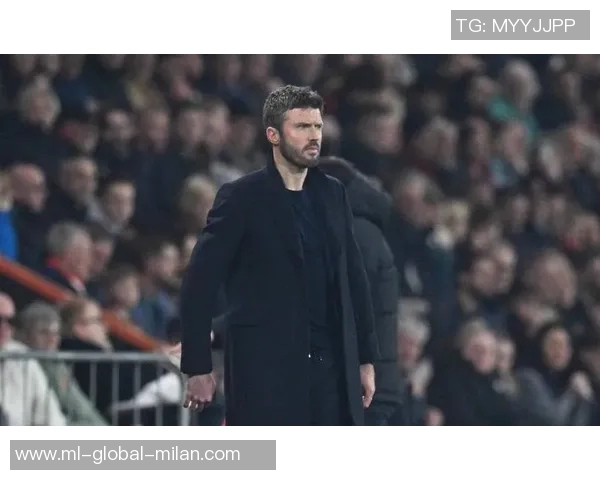 卡里克率队战胜曼城有望成为曼联新任主帅的最佳人选